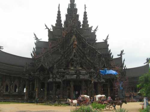храм истины в паттайе, таиланд: фото, как добраться и советы